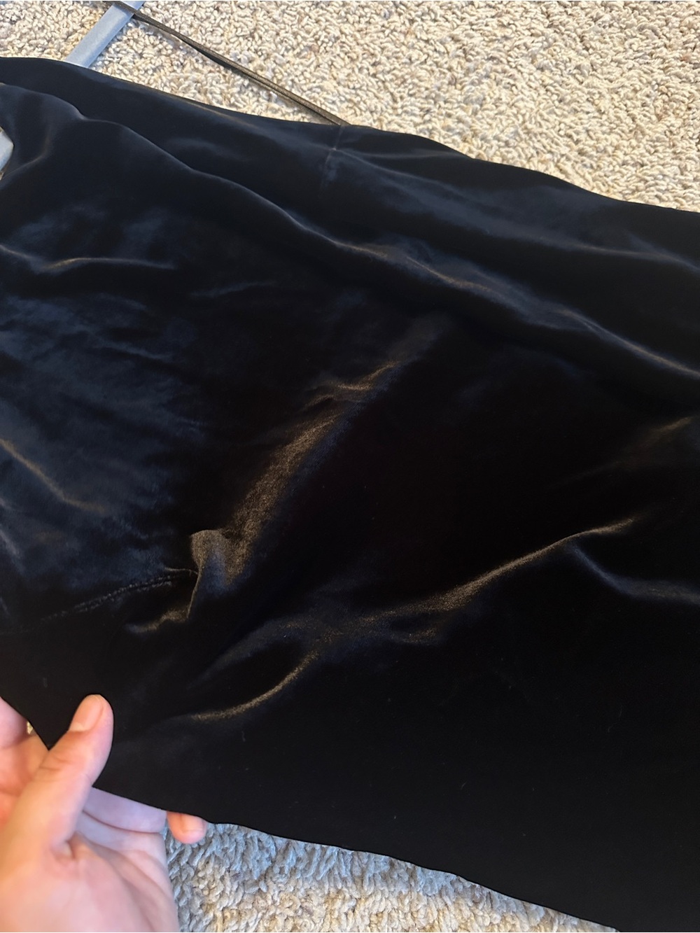 NWT Reformation Avielle Black Velvet Halter Mini Dress - Picture 3 of 11